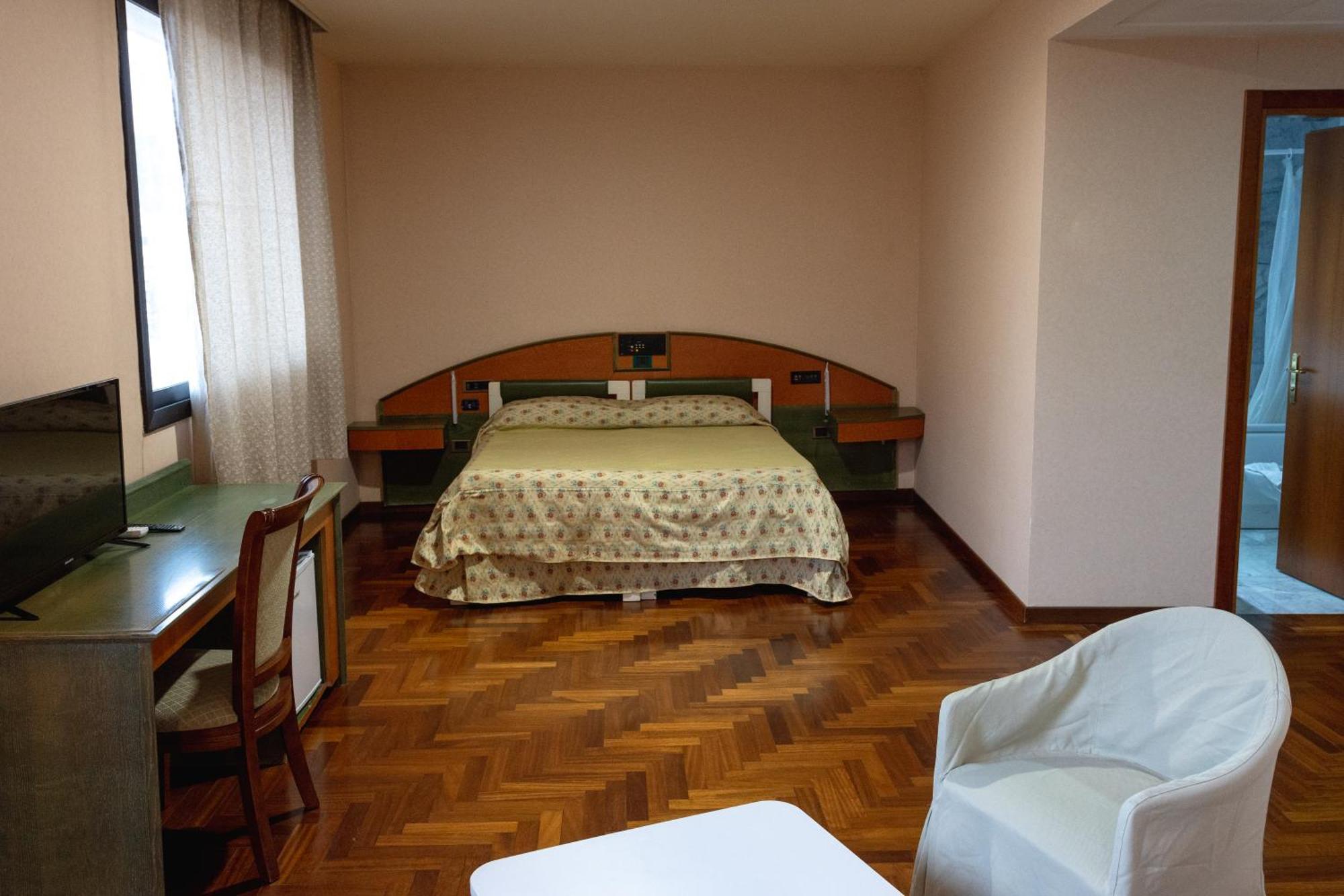 Hotel San Nicola Lagonegro Zewnętrze zdjęcie